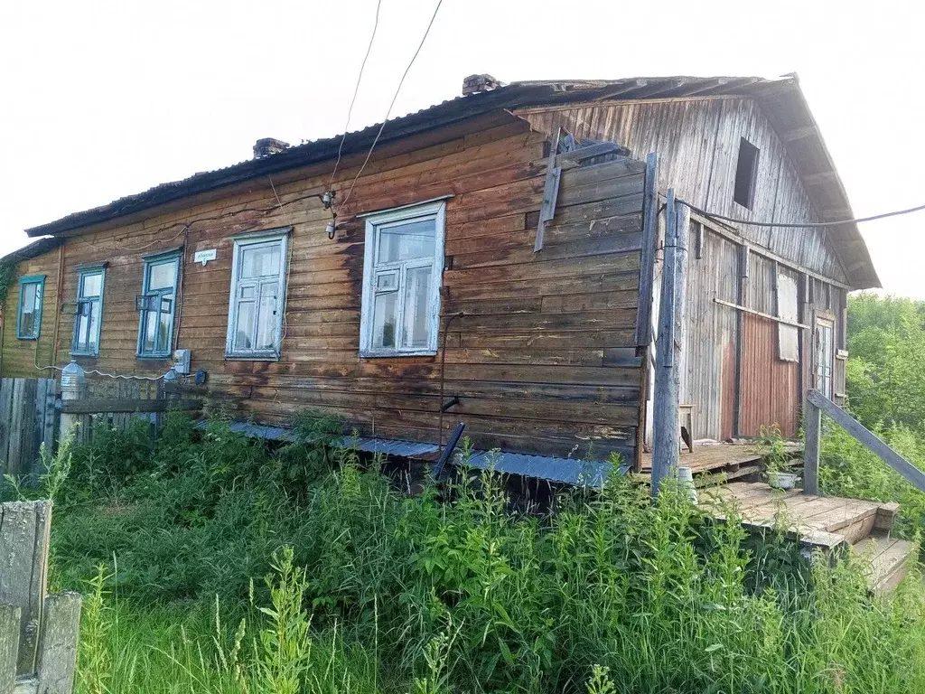 дом в пермский край, березники муниципальное образование, пос. . - Фото 1