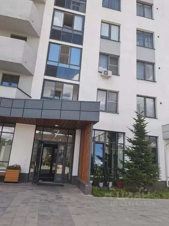 Студия Свердловская область, Екатеринбург ул. Крестинского, 35А (32.3 ... - Фото 1