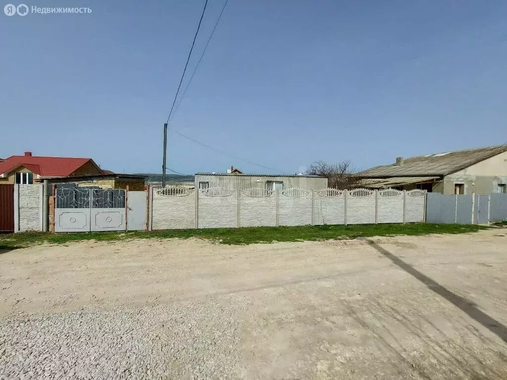 Участок в Бахчисарай, улица Чокъракъ (6 м) - Фото 1