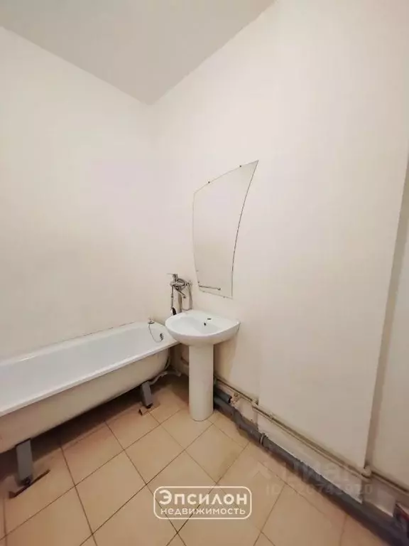 1-к кв. Курская область, Курск просп. Вячеслава Клыкова, 92 (58.9 м) - Фото 1