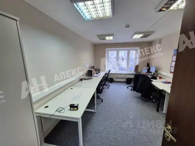 Помещение свободного назначения в Москва Азовская ул., 6К3 (730 м) - Фото 1