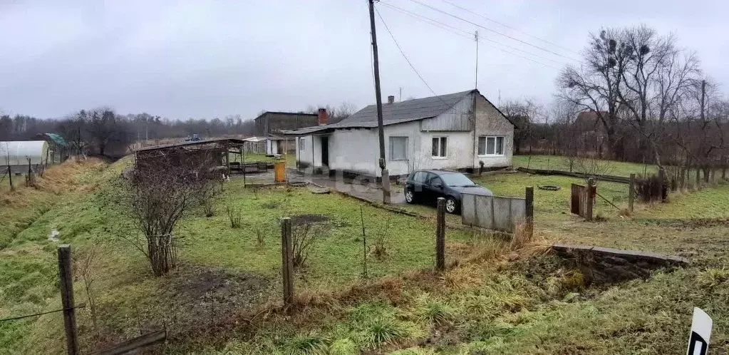 Дом в Калининградская область, Правдинский муниципальный округ, пос. ... - Фото 0