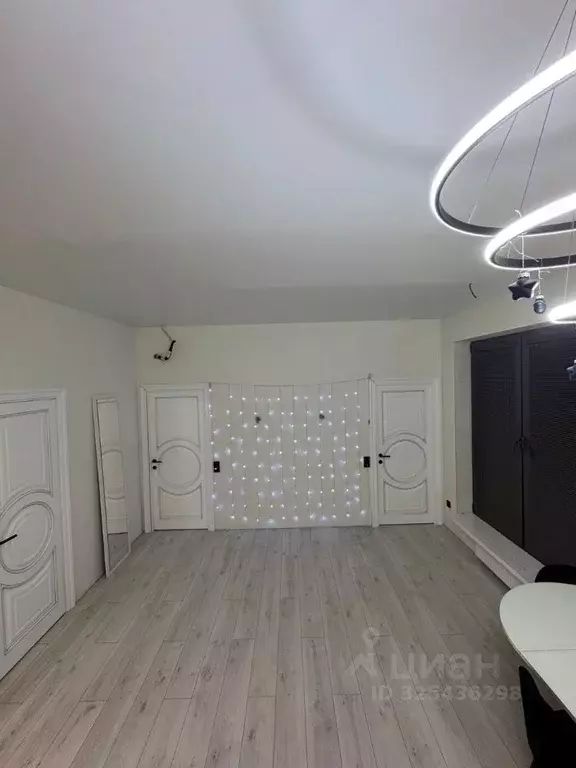 3-к кв. Москва ул. Архитектора Щусева, 5к2 (50.1 м) - Фото 0