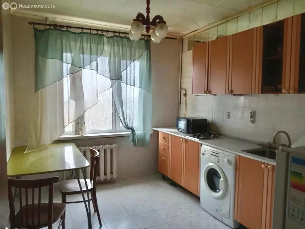 3-комнатная квартира: Ростов-на-Дону, улица Содружества, 84/1 (63.8 м) - Фото 0