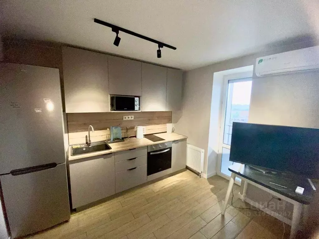 Студия Башкортостан, Уфа ул. Адмирала Макарова, 27 (21.0 м) - Фото 1