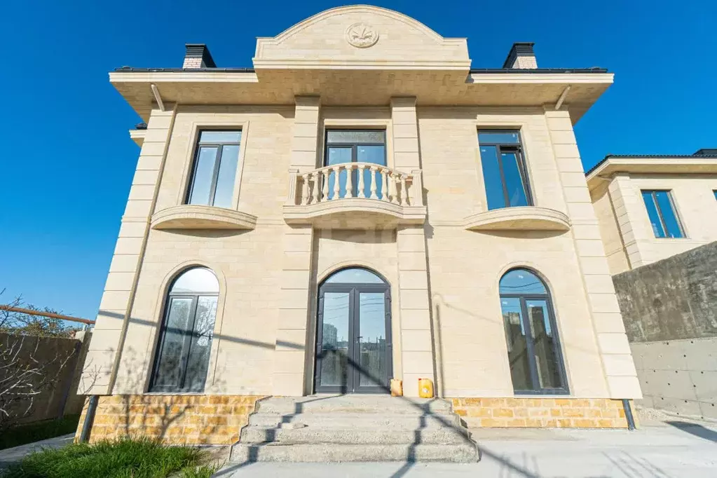 Дом в Севастополь ул. Краснодарская, 3 (186 м) - Фото 0