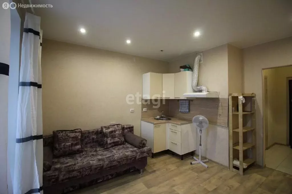 Квартира-студия: Тюмень, Верхнетарманская улица, 5 (20 м) - Фото 2