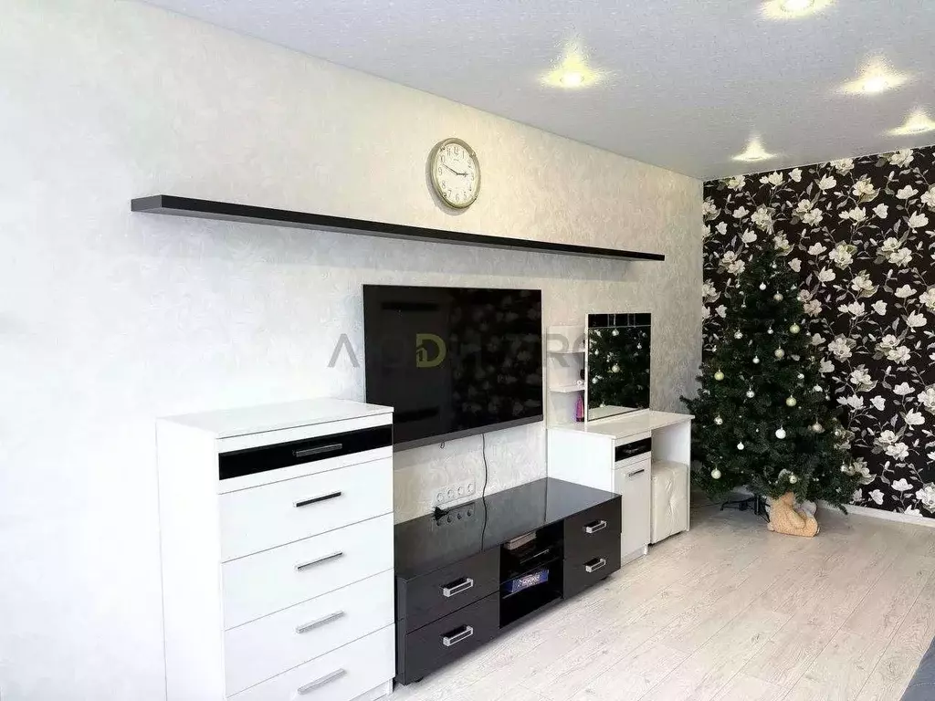 2-к кв. Кировская область, Киров ул. Екатерины Кочкиной, 8к4 (52.0 м) - Фото 1