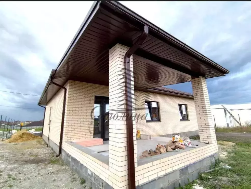 Коттедж в Белгородская область, Старооскольский городской округ, с. ... - Фото 0