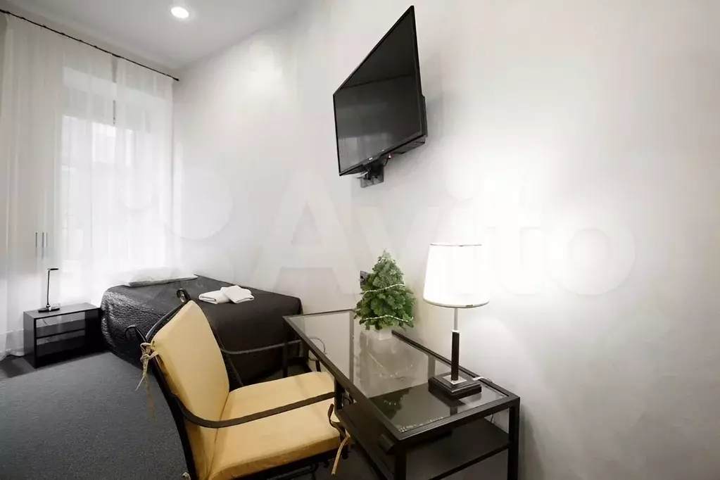 Комната 17 м в 3-к., 2/5 эт. - Фото 1