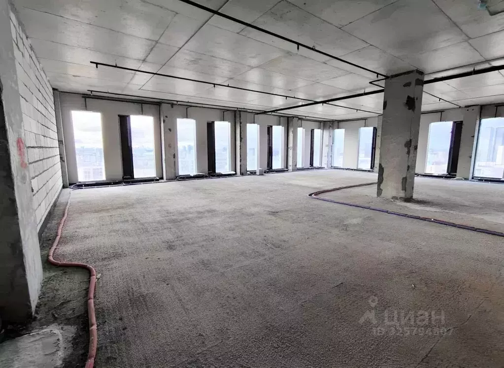 Офис в Москва ул. Двинцев, 3 (399 м) - Фото 1