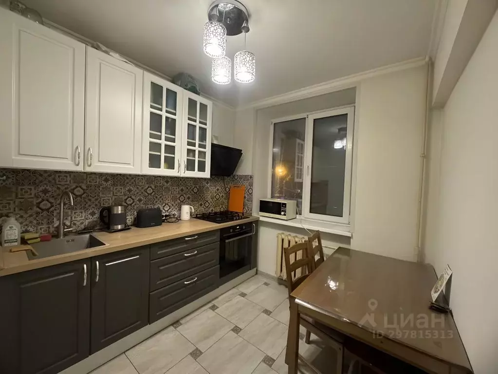 Комната Москва Красноказарменная ул., 16 - Фото 1