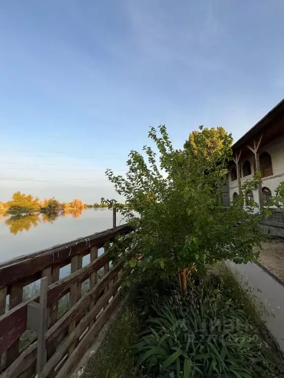 Коттедж в Астраханская область, Камызякский район, с. Чаган  (600 м) - Фото 2