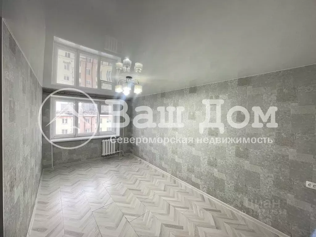 2-к кв. Мурманская область, Североморск Пионерская ул., 28 (39.2 м) - Фото 1