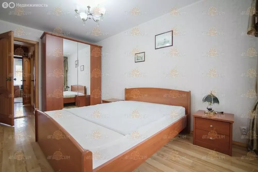 3-комнатная квартира: Ставрополь, улица Ленина, 243 (63.2 м) - Фото 1