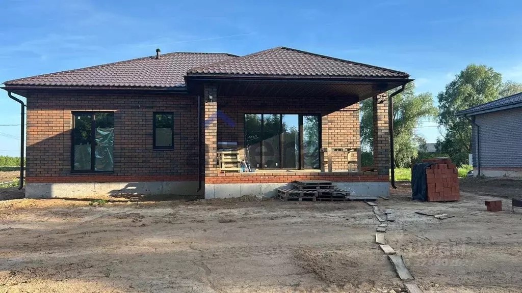 Дом в Татарстан, Лаишевский район, Егорьевское с/пос, д. Кзыл-Иль ул. ... - Фото 1