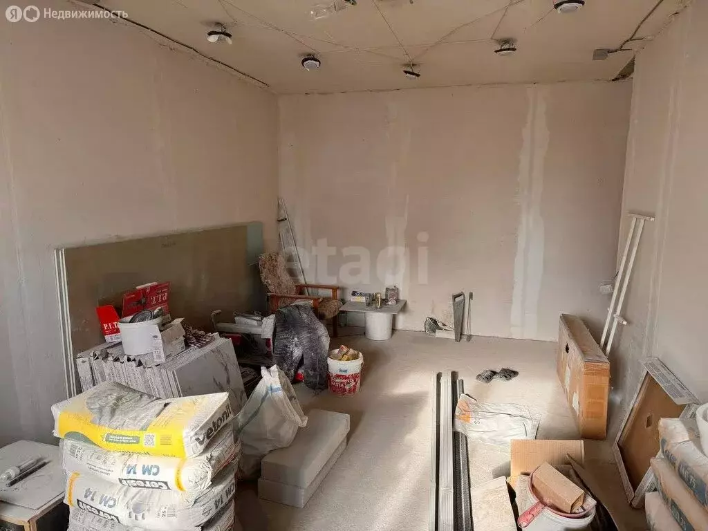 3-комнатная квартира: Челябинск, улица Молодогвардейцев, 70 (62 м) - Фото 0