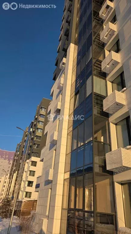 3-комнатная квартира: Сыктывкар, Тентюковская улица, 320к4 (56.5 м) - Фото 1