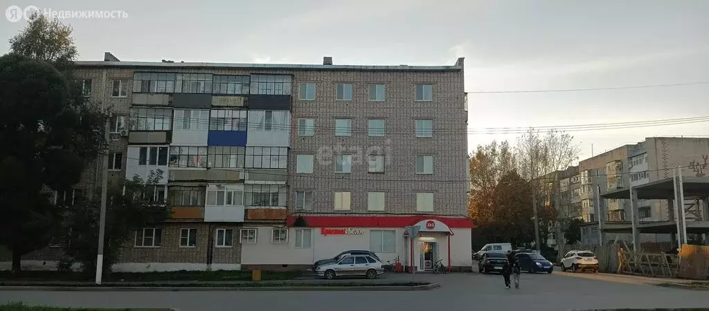 3-комнатная квартира: Чернушка, Юбилейная улица, 30 (58.6 м) - Фото 1