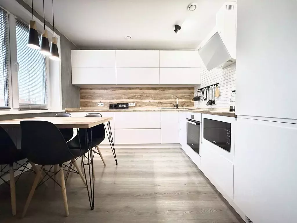 4-к кв. Красноярский край, Красноярск ул. Весны, 2 (92.4 м) - Фото 1