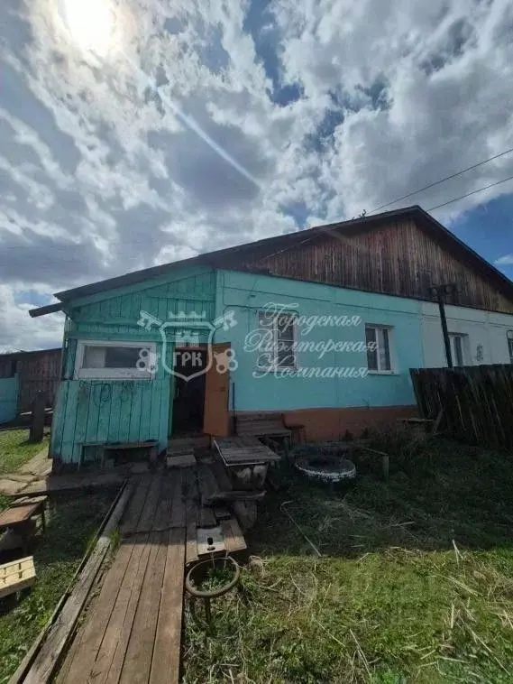 Дом в Иркутская область, Осинский район, д. Русские Янгуты, Юбилейный ... - Фото 1