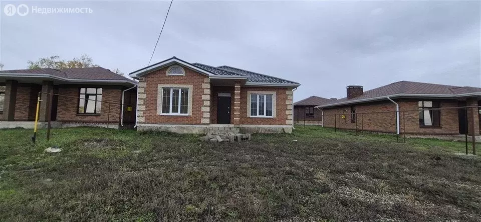 Дом в Михайловск, Радужная улица (135 м) - Фото 1