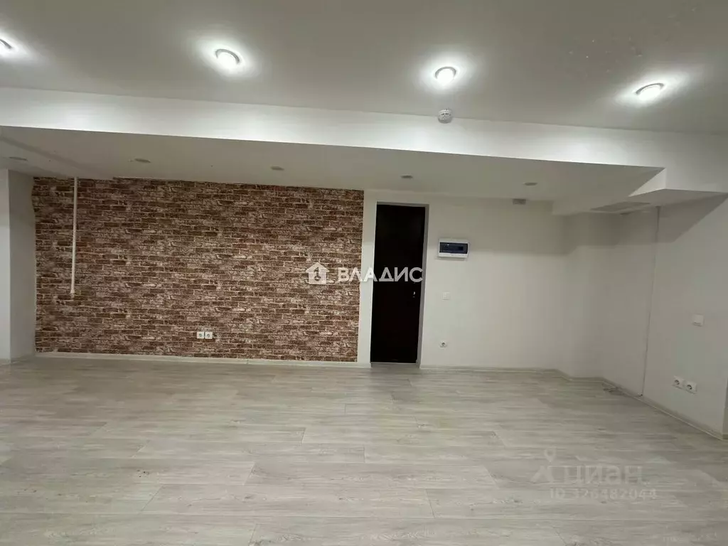 Помещение свободного назначения в Коми, Сыктывкар ул. Карла Маркса, ... - Фото 2