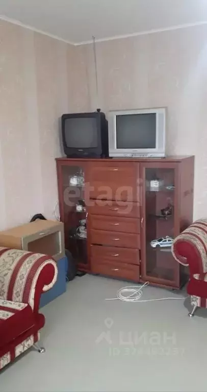 1-к кв. Свердловская область, Нижний Тагил Уральский просп., 64 (32.0 ... - Фото 1