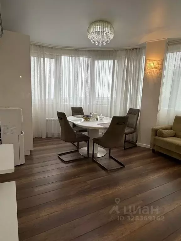 3-к кв. Самарская область, Самара ул. Лукачева, 6 (100.0 м) - Фото 1