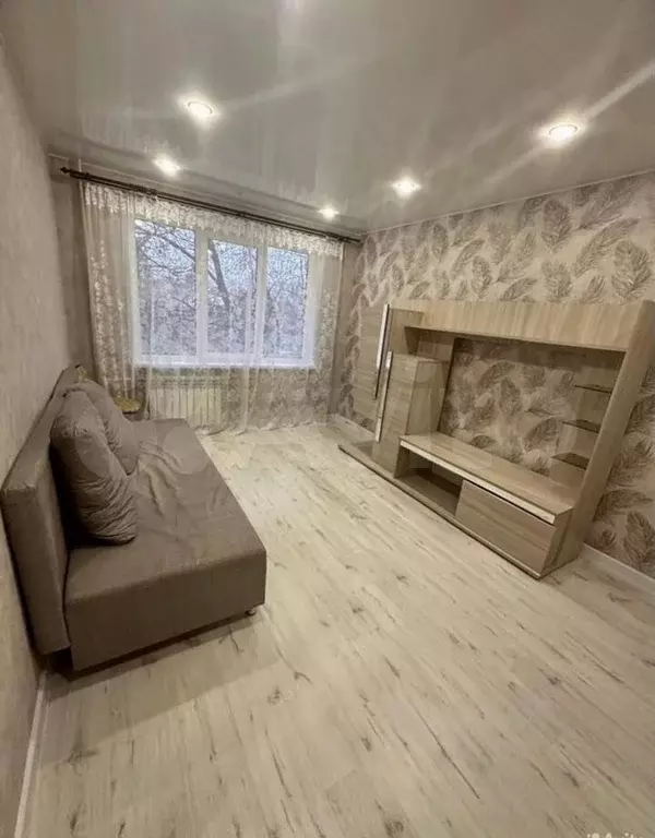 2-к. квартира, 43 м, 1/5 эт. - Фото 0