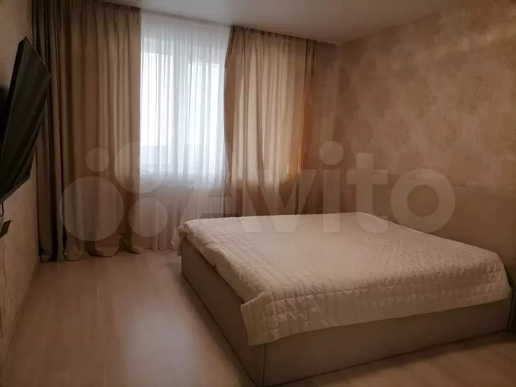 2-к. квартира, 60 м, 8/10 эт. - Фото 0