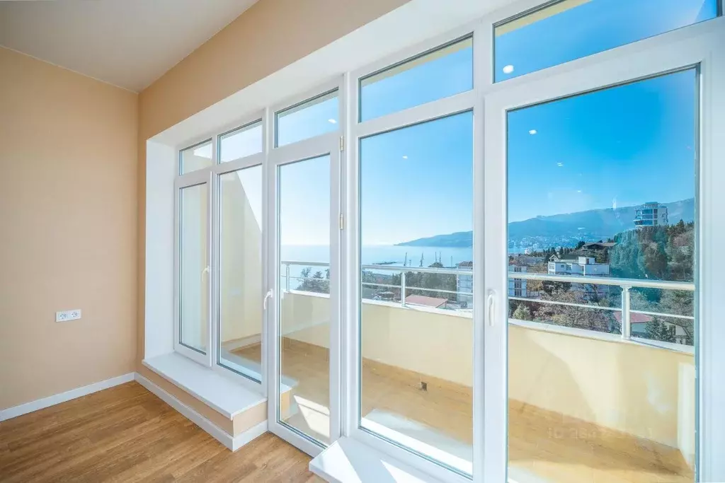 Дом в Крым, Ялта городской округ, Отрадное пгт ул. Мориса Тореза (626 ... - Фото 2