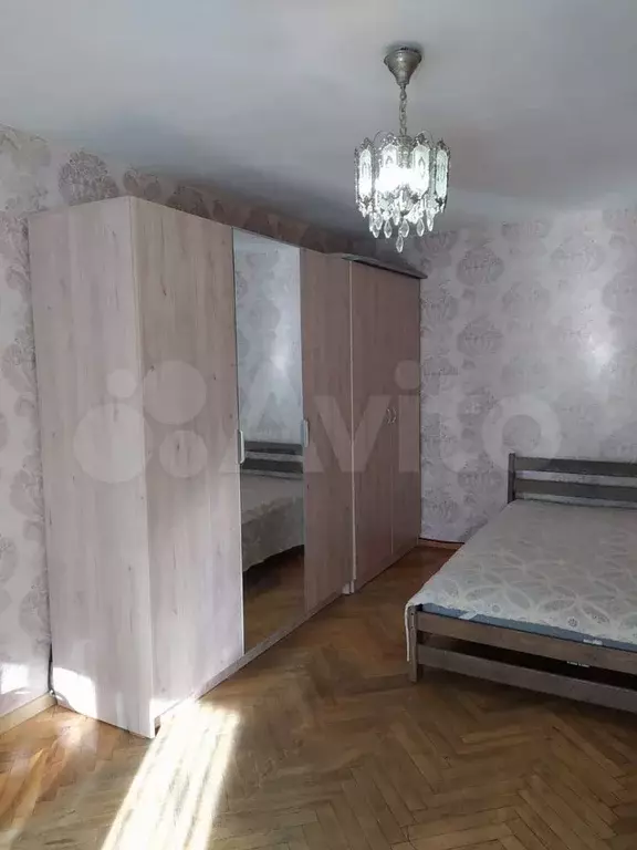 1-к. квартира, 38 м, 4/9 эт. - Фото 0