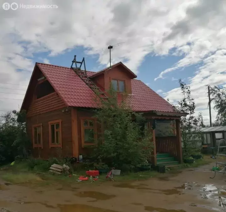 Дом в Республика Саха (Якутия), городской округ Жатай, рабочий посёлок ... - Фото 0