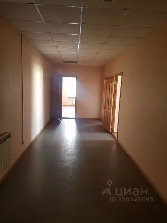 Офис в Хабаровский край, Хабаровск ул. Горького, 61 (150 м) - Фото 2