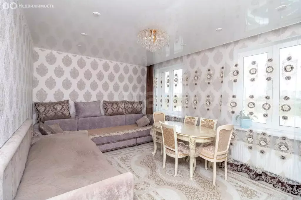 3-комнатная квартира: Тюмень, улица Героев Космоса, 19 (74 м) - Фото 2