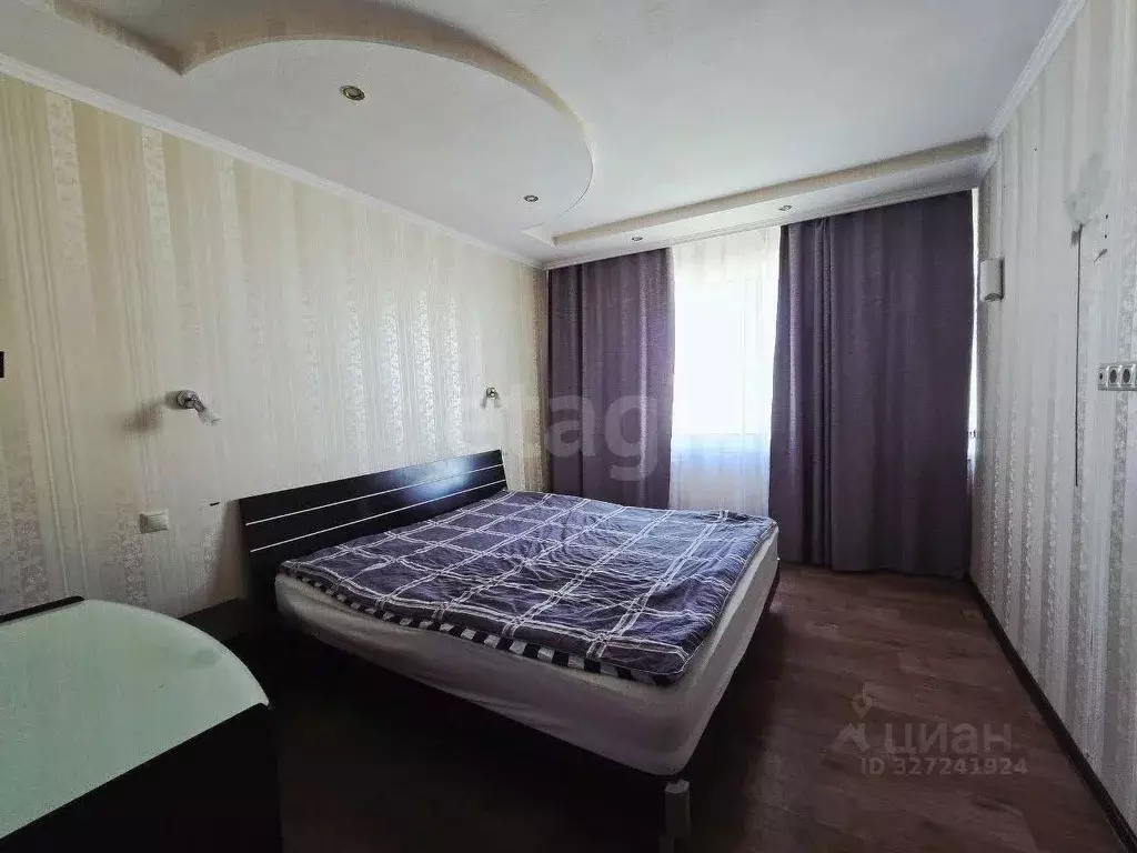 3-к кв. Ямало-Ненецкий АО, Новый Уренгой Ленинградский просп., 10А ... - Фото 1