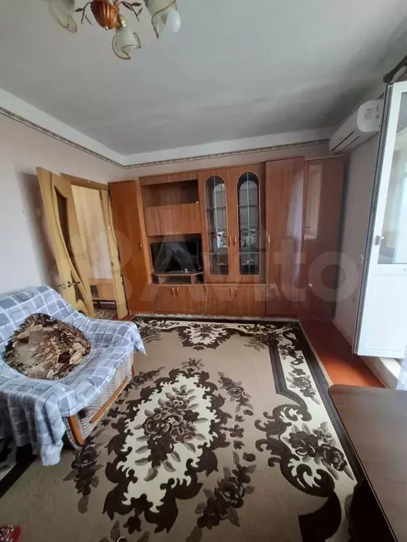 1-к. квартира, 30 м, 5/5 эт. - Фото 0