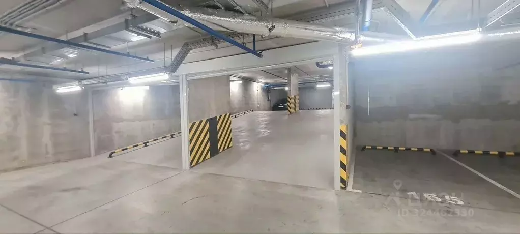 Гараж в Санкт-Петербург ул. Струве, 18 (14 м) - Фото 1