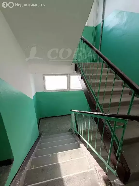 2-комнатная квартира: Тюмень, улица 50 лет Октября, 68 (36.1 м) - Фото 1