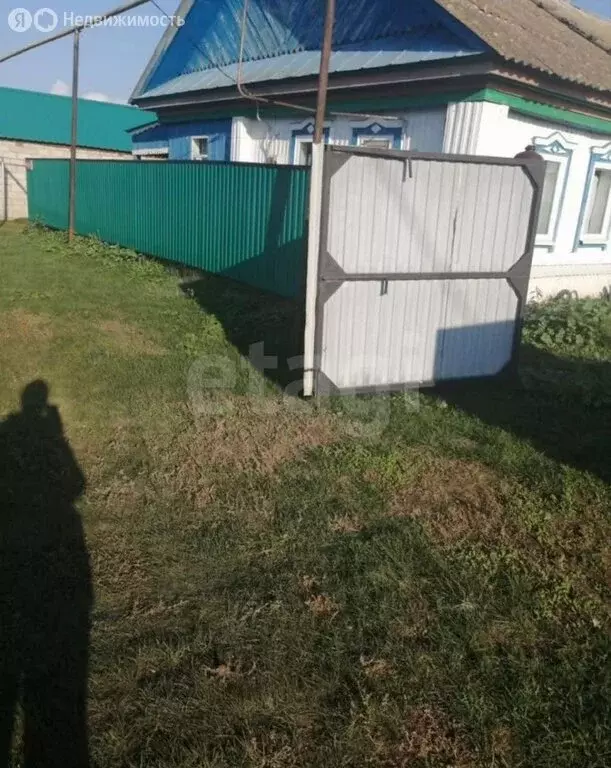 Дом в село Верхнее Стярле, Советская улица (60 м) - Фото 2