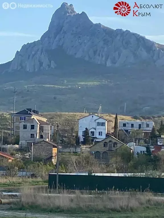 Участок в Коктебель, Горная улица (8 м) - Фото 0