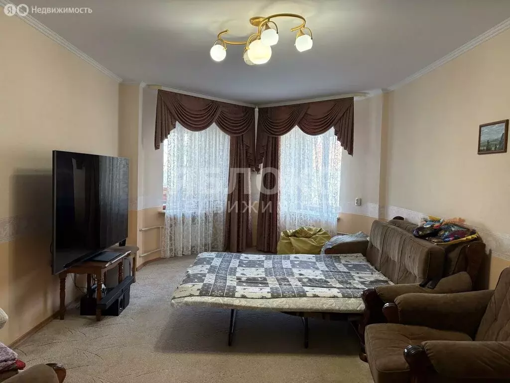 4-комнатная квартира: Березники, улица Ивана Дощеникова, 22 (82.6 м) - Фото 2