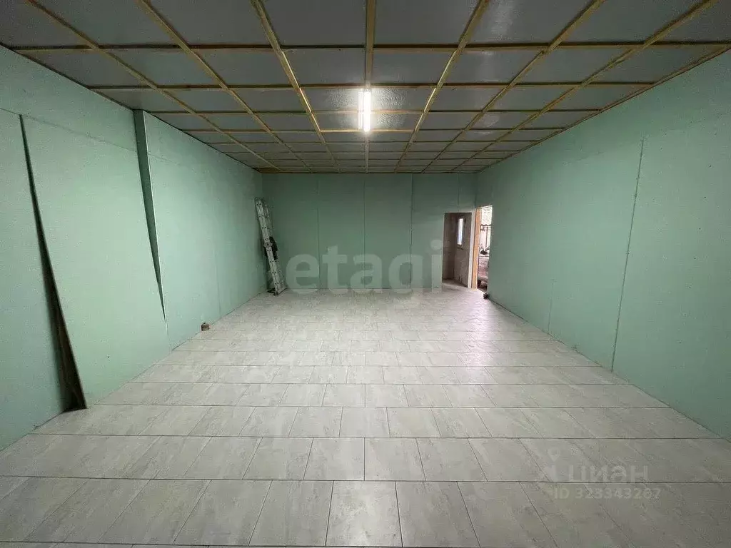 Помещение свободного назначения в Крым, Симферополь ул. Трубаченко ... - Фото 0