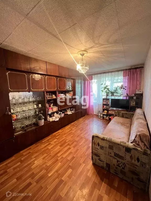 Продаётся 3-к квартира, 57.3 м - Фото 1