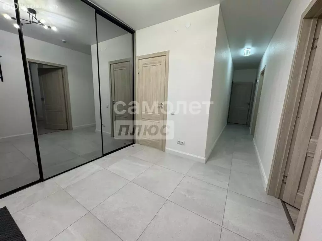 3-комнатная квартира: Нижний Новгород, Правдинская улица, 43 (92.7 м) - Фото 2