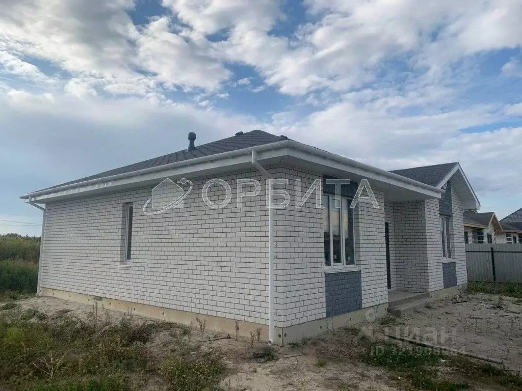 Дом в Тюменская область, Тюменский муниципальный округ, Богандинский ... - Фото 1