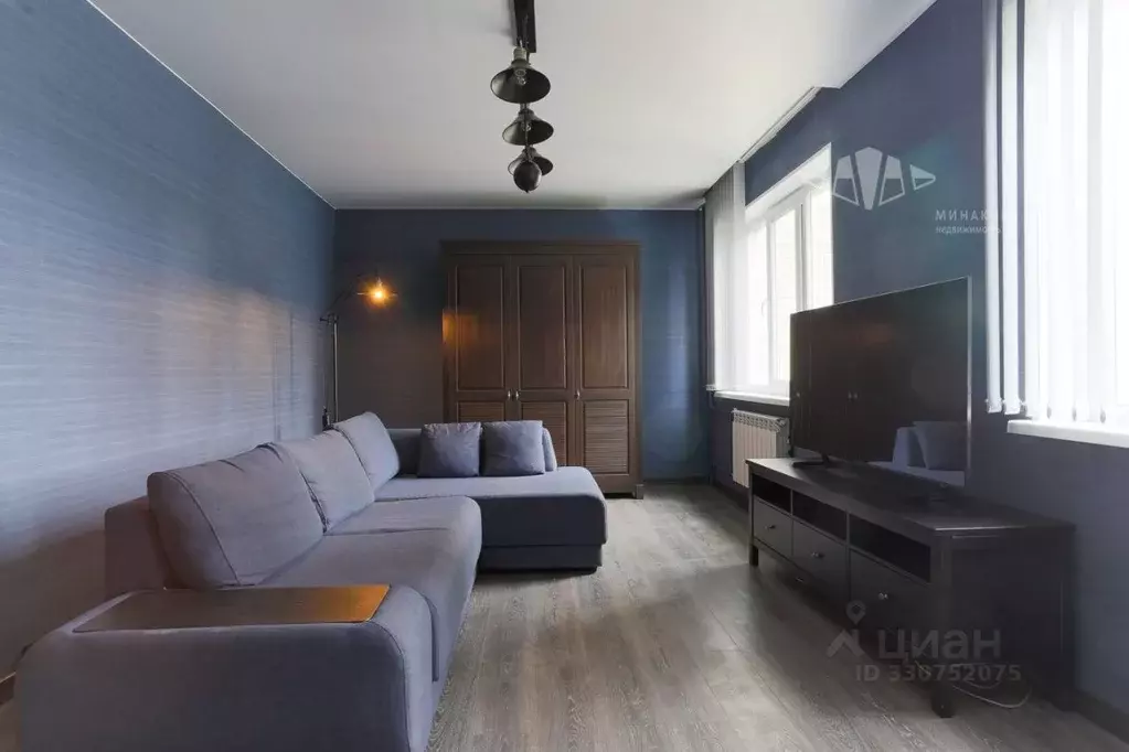 3-к кв. Санкт-Петербург ул. Хошимина, 11к1 (75.5 м) - Фото 1