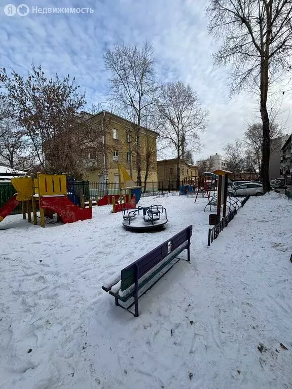 2-комнатная квартира: Иркутск, улица Володарского, 9 (42 м) - Фото 1