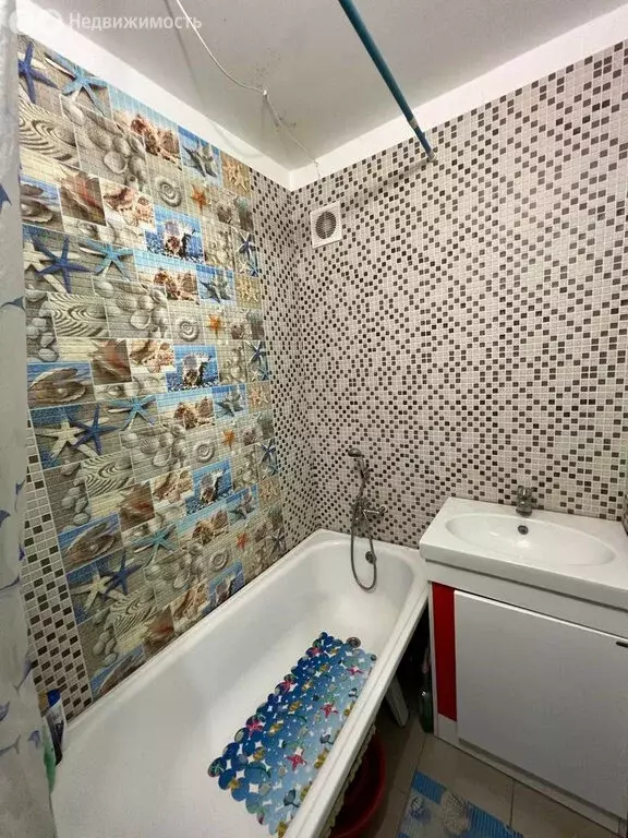 2-комнатная квартира: Ивановка, улица Кирова, 55 (50 м) - Фото 0